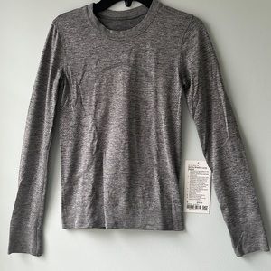 Lululemon Swiftly Breathe Long Sleeve Size 0